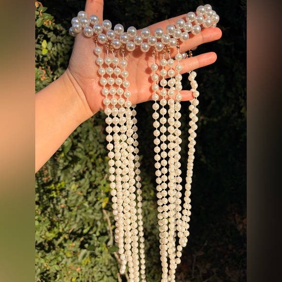 Bridal Tassel White Pearl Necklace - Picture 7 of 8